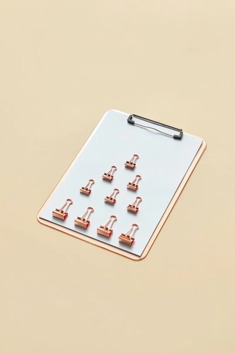 Binder clips in an everyday setting